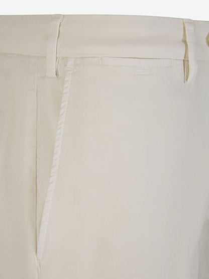 Canali Pantalones Chinos Algodón color Blanco sku 521-003017 01 - Foto 3