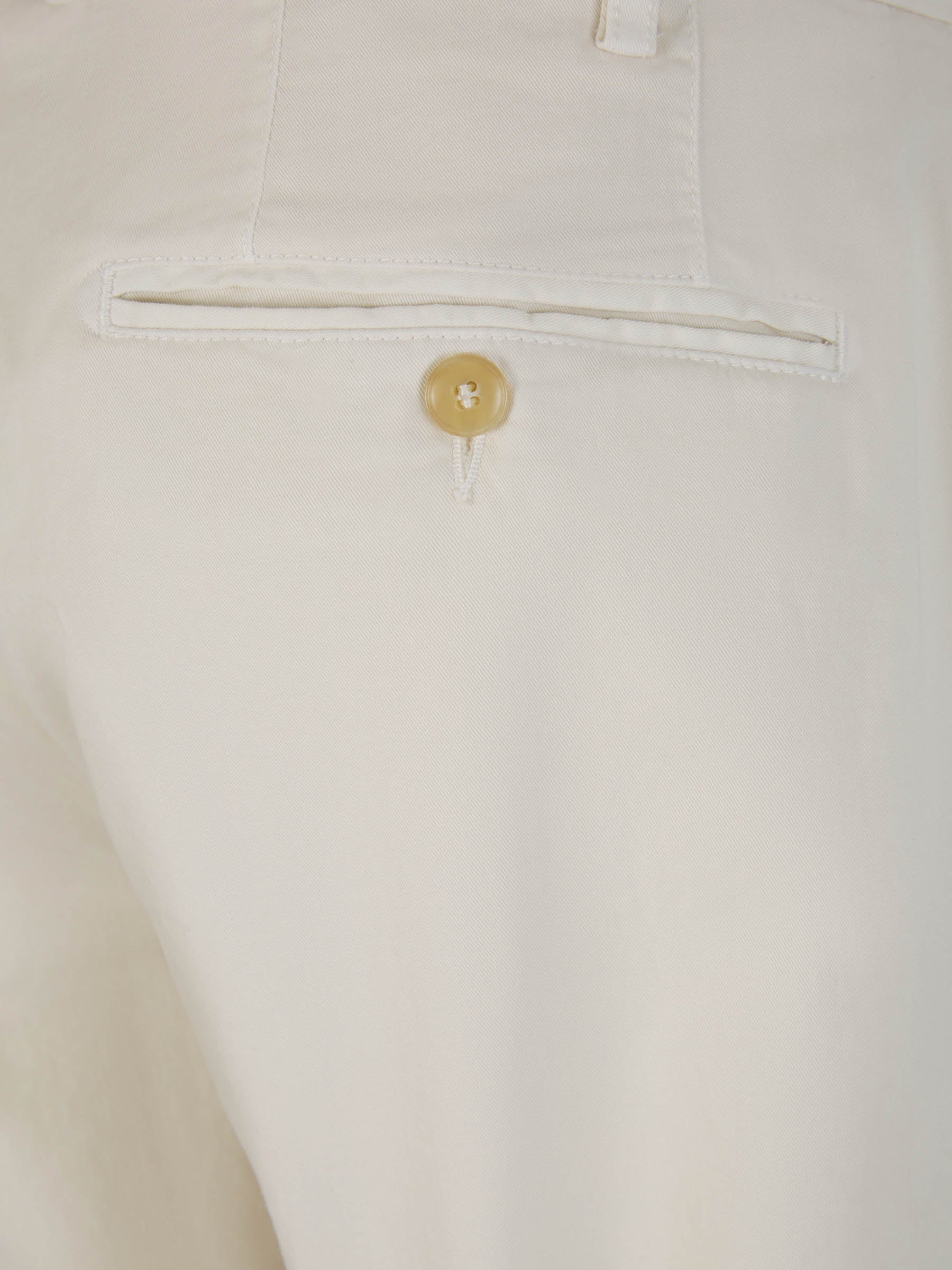 Canali Pantalones Chinos Algodón color Blanco sku 521-003017 01 - Foto 4