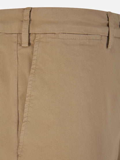 Canali Pantalones Chinos Algodón color Marrón sku 521-003017 02 - Foto 3