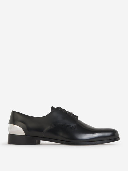 Alexander McQueen Zapatos Derby Charol color Negro sku 611-004370 01 - Foto 1