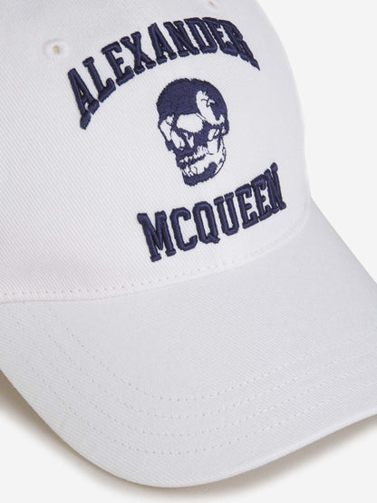 Alexander McQueen Gorra Varsity Skull color Blanco sku 695-001423 02 - Foto 5