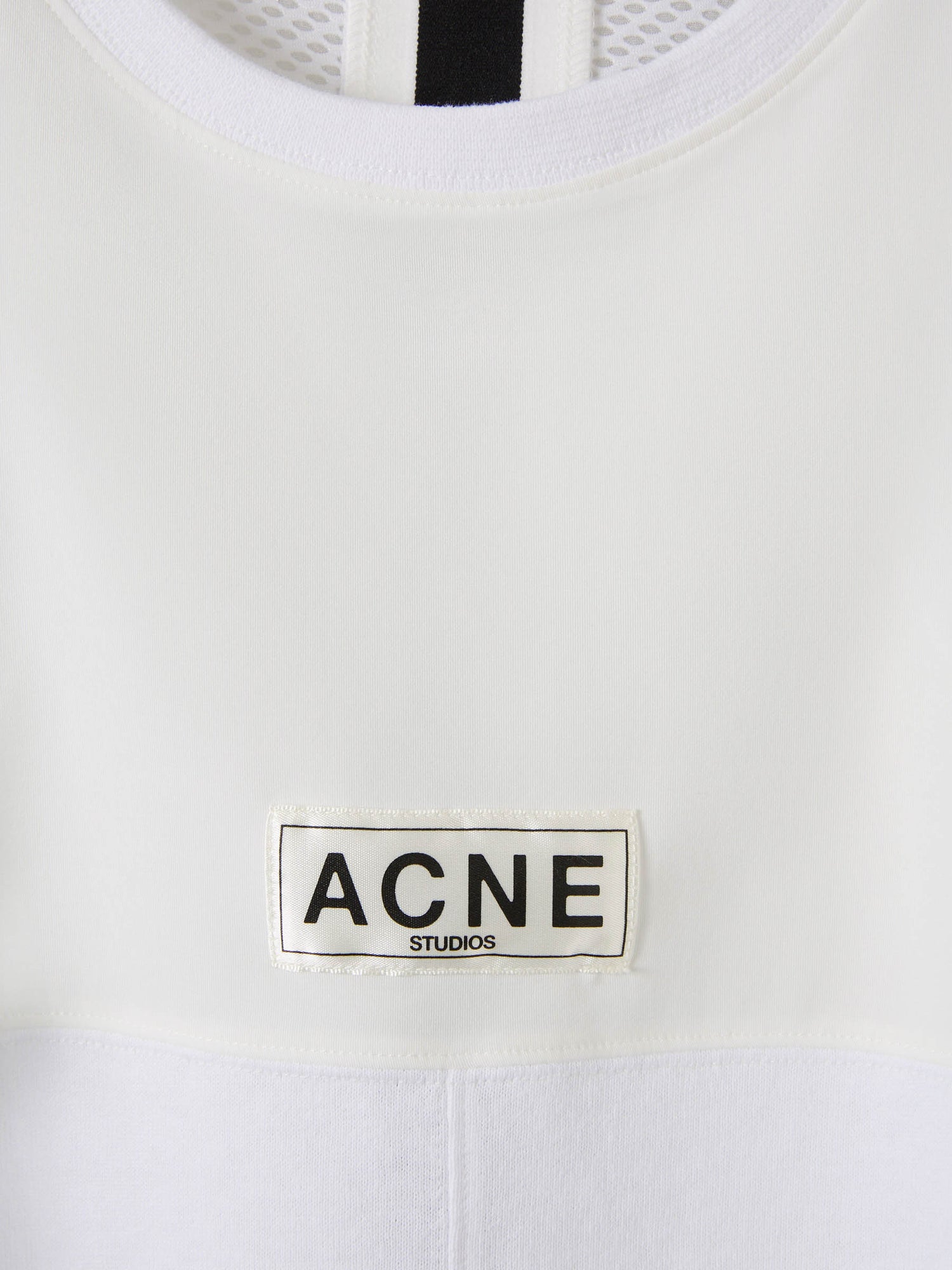 Textured Stretch T-shirt