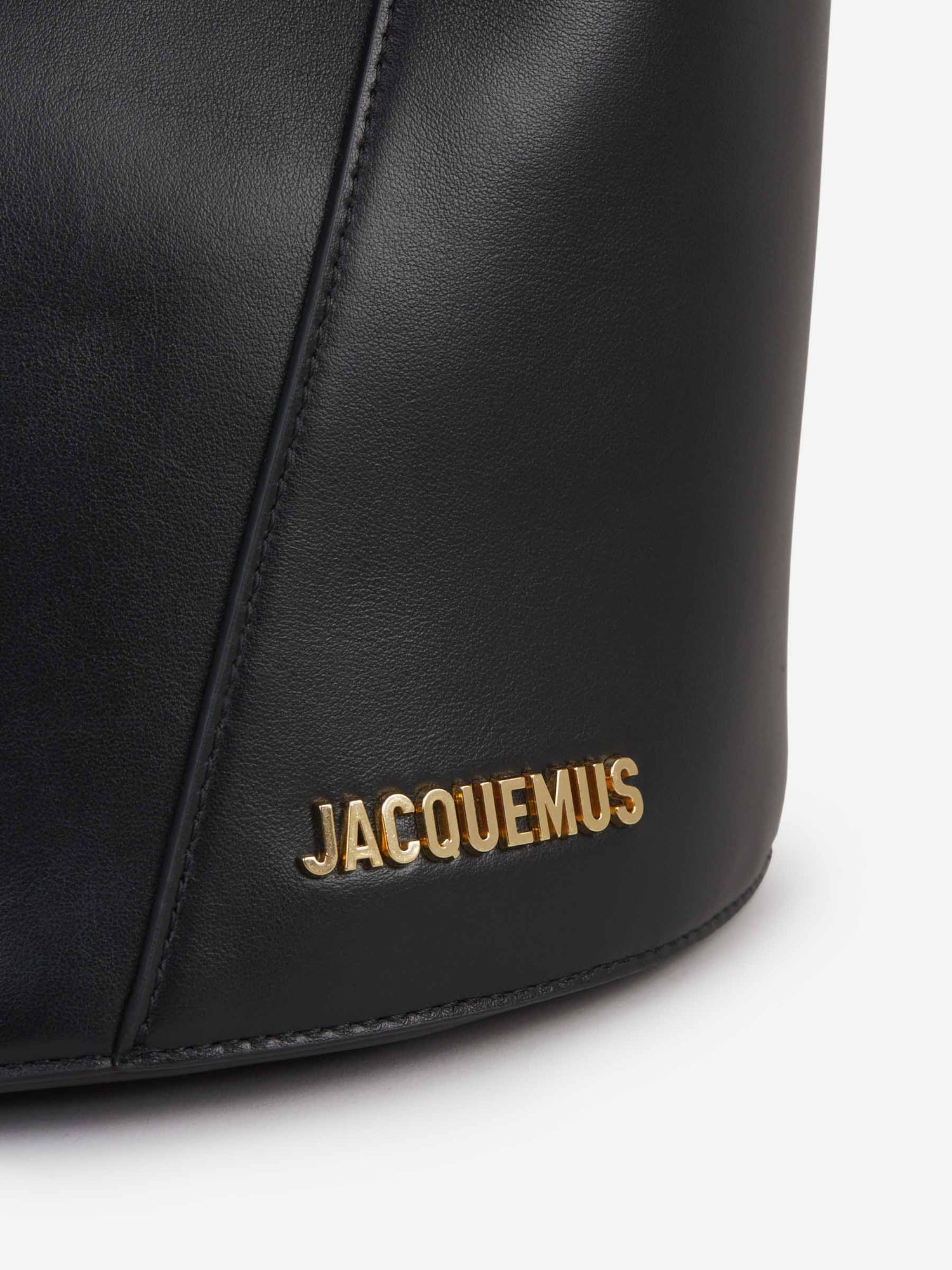 Jacquemus Bolso Le Petit Tourni color Negro sku 810-007293 00 - Foto 8